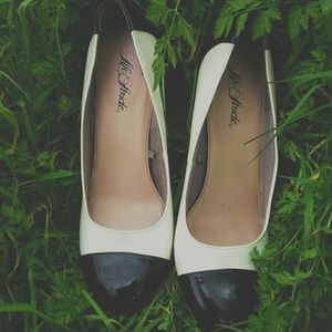 SOLD Black & White Life Stride Heels Size 11M